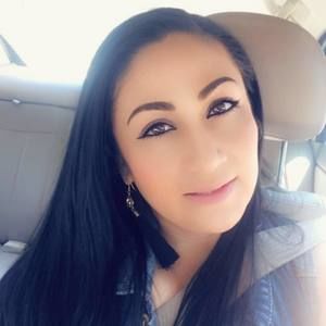 Meet your Posher, Lorena